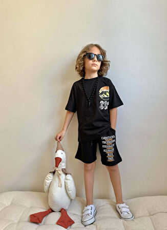 ERKEK ÇOCUK JURASSİC PARK DESENLİ PAMUK ŞORTLU TAKIM