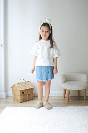 KIZ ÇOCUK TAŞLI TİŞÖRTLÜ KOT ŞORT ETEKLİ TAKIM