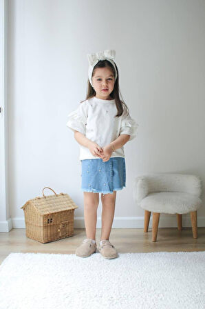 KIZ ÇOCUK TAŞLI TİŞÖRTLÜ KOT ŞORT ETEKLİ TAKIM