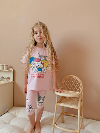 KIZ ÇOCUK KISA TAYTLI HELLO KİTTY KUROMİ BASKLI PAMUK TAKIM
