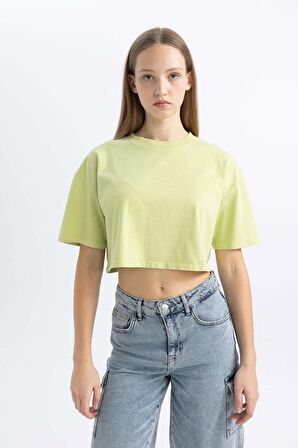 DeFacto Coool Crop Yıkamalı Soluk Efektli Basic Kısa Kollu Tişört C5432AX24SMGN619