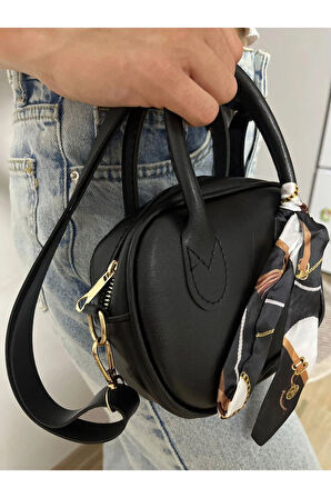 Fular Detaylı Oval Çapraz Çanta