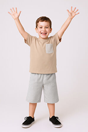 ERKEK ÇOCUK ŞORTLU TAKIM ÇİZGİLİ CEP DETAYLI E15