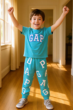 ERKEK ÇOCUK ALT-ÜST TAKIM  YAZI BASKILI KISA KOLLU 