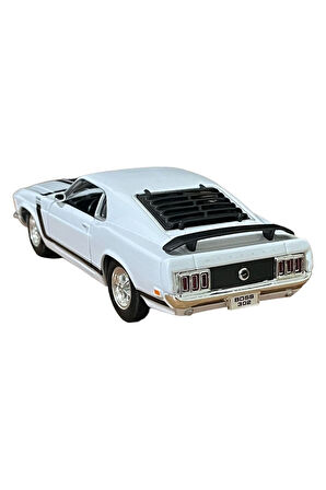 Ford Mustang Boss 302 Koleksiyon 1:24 Ölçek Model Araba