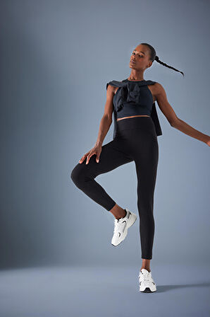 DeFactoFit Siyah Yüksek Bel Beli Saran Pamuklu Basic Düz Sporcu Tayt Z6327AZ25SPBK81