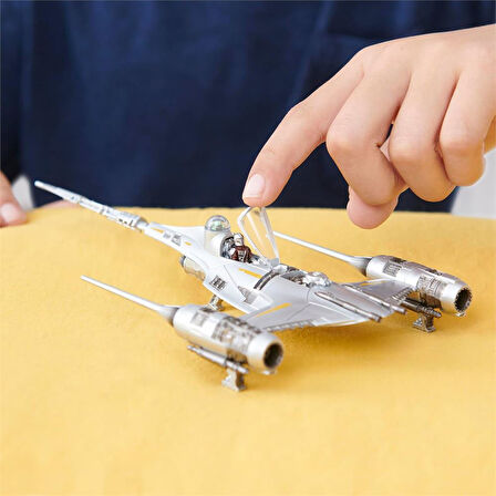 Jazwares Star Wars N-1 Starfighter Araç ve Mikro Figür Seti SWJ0091