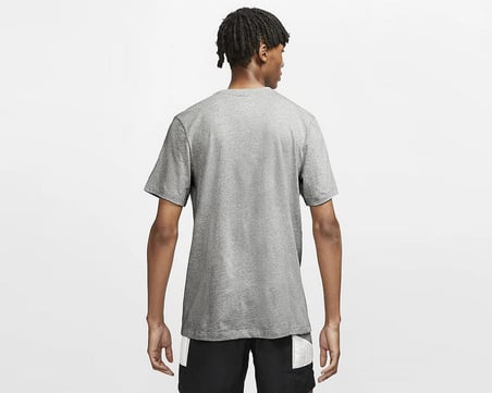 Nike AR4997-064 Sportswear Club Erkek Tişört