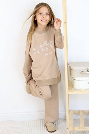 Kız Çocuk Latte Yazı Baskılı Owersize Kazak Geniş Paça Bej Eşofman Takım