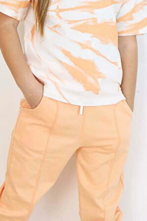 Kız Çocuk Bisiklet Yaka Boya Desenli T-Shirt Cımalı Somon Eşofman Takım