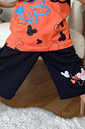 Erkek Çocuk Parmak ve Ayıcık Baskılı Turuncu T-Shirt Şortlu Takım