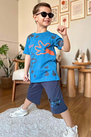 Erkek Çocuk Parmak ve Ayıcık Baskılı Lacivert T-Shirt Şortlu Takım