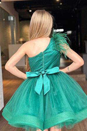 Kız Çocuk Omuzdan Göğse Tüylü Tek Omuz Eteği Kabarık Tüllü Yeşil Abiye