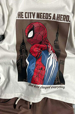 Erkek Çocuk Örümcek Adam Karakter ve Yazı Baskılı T-shirt İp Detaylı Kahverengi Şortlu Takım