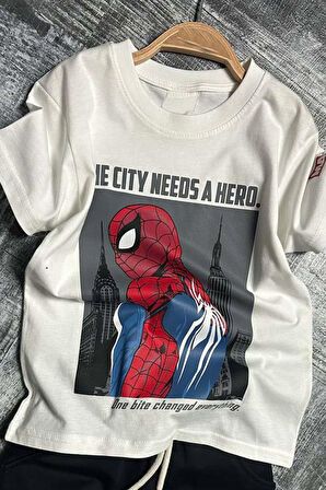 Erkek Çocuk Örümcek Adam Karakter ve Yazı Baskılı T-shirt İp Detaylı Siyah Şortlu Takım