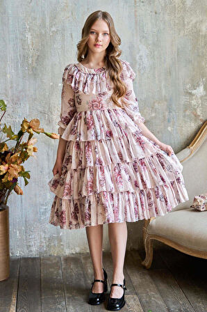 Kız Çocuk Üzeri Gül Desenli Yakası ve Eteği Kat Kat Fırfırlı Pliseli Pembe Elbise