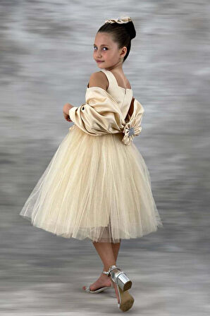 Kız Çocuk Kare Yaka Sıfır Kol Eteği Tüllü Kabarık Saten Kolluk Detaylı Bej Abiye