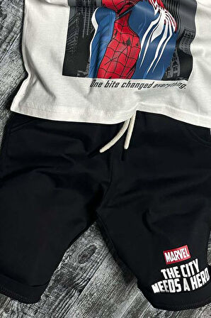 Erkek Çocuk Örümcek Ağı ve Digital Yazı Baskılı T-shirt İp Detaylı Siyah Şortlu Takım