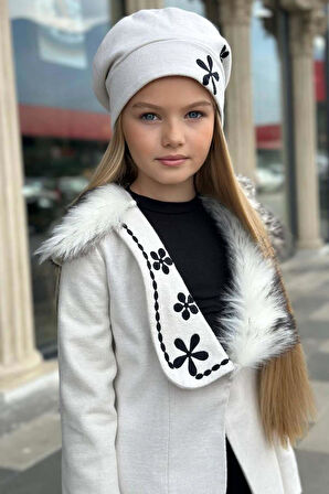 Kız Çocuk Yakası Kürk ve Yonca Detaylı Etekli Ekru Kaşe