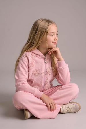 Kız Çocuk Üzeri Kabartma Gül Desenli Tüllü Kapüşonlu Ceket Bol Kesim Cep Detayl Pembe Alt Üst Takım
