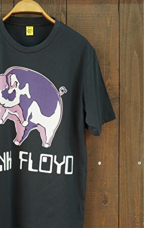 Pink Floyd "Flying Pig" Retro Rock Regular Fit Kısa Kol Tshirt