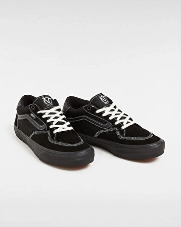 Skate Rowan