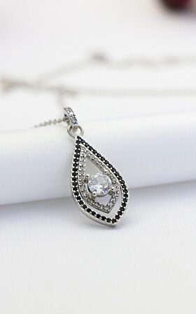Nano Siyah Taşlı Hürrem Gümüş Kolye