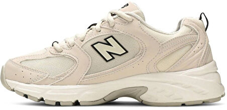 New Balance 530
Ivory Unisex Sneaker 