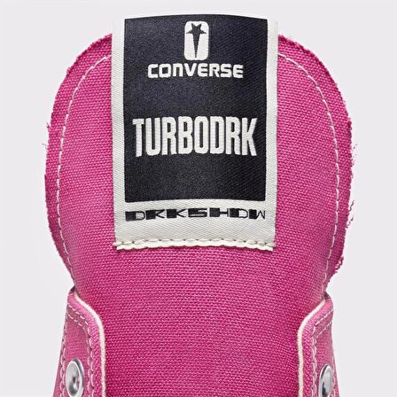 Converse Turbodrk Laceless Sneakers