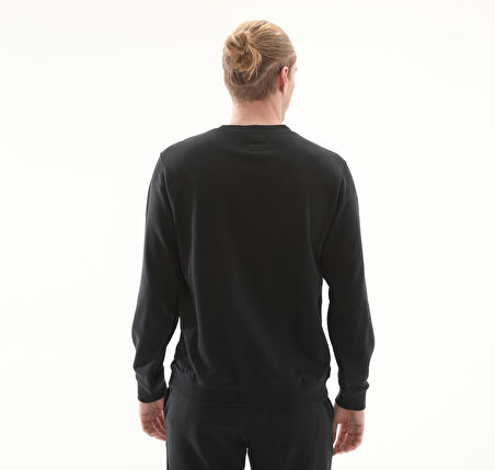 10027001-001 Converse Go-To Standard-Fıt Chuck Taylor Patch Crew Sweatshirt Siyah
