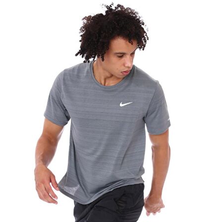Nike M Nk Df Mıler Top Ss Erkek Gri T-shirt - CU59