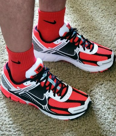 Nike Air Zoom Vomero 5 Se Erkek Koşu & Antenman Spor Ayakkbısı