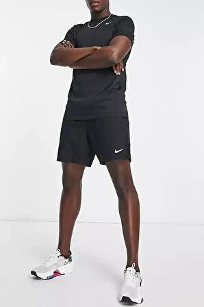 Nike Dri-Fit Challenger Taytlı Standart Fit Erkek Spor Şort