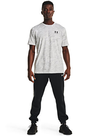 Under Armour Bisiklet Yaka Beyaz Erkek T-Shirt 1357727-UA ABC CAMO SS