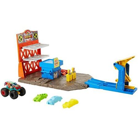 Hot Wheels Monster Trucks Patlama İstasyonu Oyun S