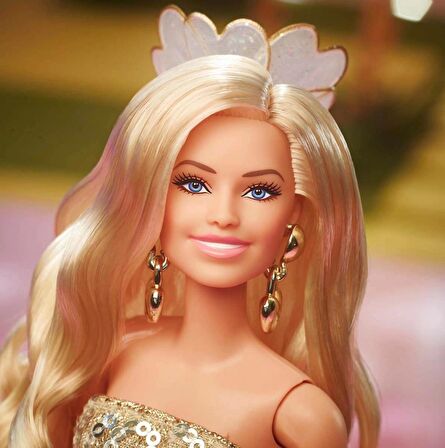 Barbie Movie Barbie Gold Tulumlu Bebek HPJ99