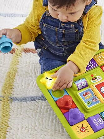 Fisher Price Köpekçiğin Oyun İstasyonu