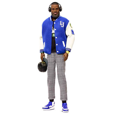 Barbie İmzalı LeBron James Kenbassadors Bebek HRM33