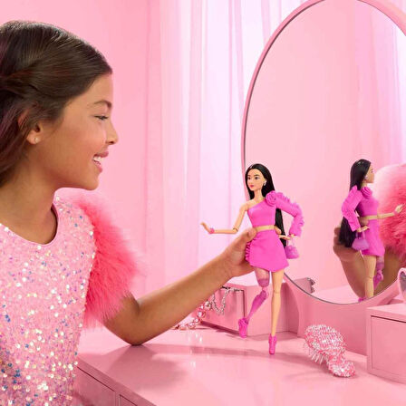 Barbie Deluxe Style Işıltılı Protez Bacaklı Bebek HVY24-HYV26