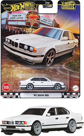Hot Wheels Boulevard Premium Araçlar GJT68 - JBL24 91 BMW M5