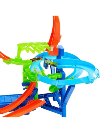 Hot Wheels Akrobasi Pistleri Motorlu Hızlandırıcı ile Havada Çarpışma Oyun Seti JFD12