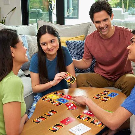UNO Zero Kart Oyunu - 0 Kuralı ile El Değiştiren Eğlenceli Strateji Oyunu