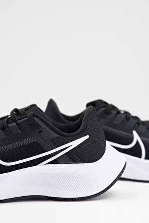 Nike Air Zoom Running Pegasus 38 Siyah Kadın Koşu & Antrenman Ayakkabısı