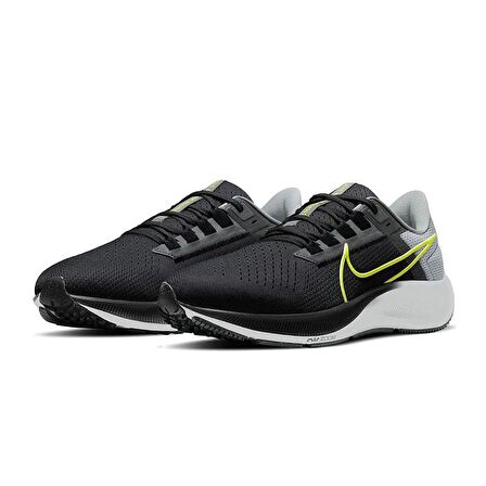 Nike Air Zoom Pegasus 38 Erkek Siyah Koşu Ayakkabısı CW7356-005