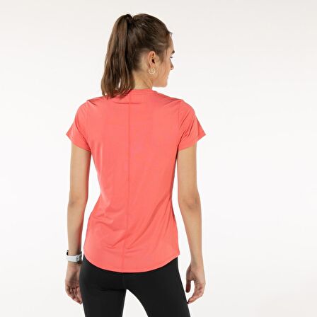 Nike DD0626-814 W Nk One Df Ss Slim Top Kadın T-Shirt