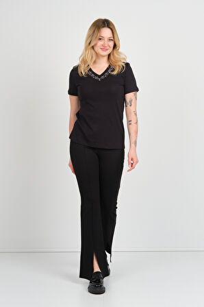 Ella Camelia Kadın Yakası Taş ve Süs İşlemeli Kısa Kollu Pamuklu Bluz 24E002 Siyah