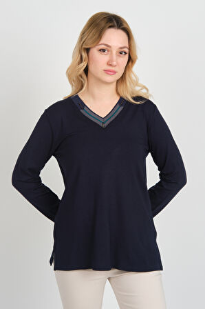 Detay Triko Kadın V Yaka ve Yakası Metal Aksesuarlı Uzun Kol Anne Bluz 5713 Lacivert