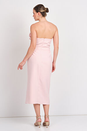 Balen Kadın Straplez Krep Kumaş Gül Detaylı Midi Abiye Elbise 5103 Pudra