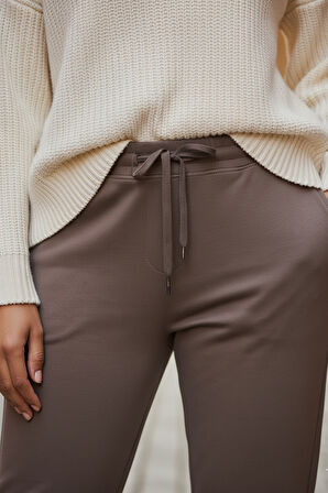 Sy & Black Kadın Çelik Örgü Beli Lastikli ve Bağcıklı Geniş Beden Aralıklı Jogger Pantolon 25P-03 Vizon