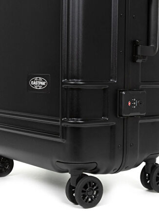 Eastpak Siyah Çekçekli Sert Valiz RESIST'R CASE M